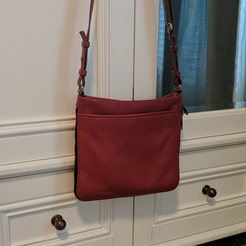 Fossil Red Cross Body + matching wallet